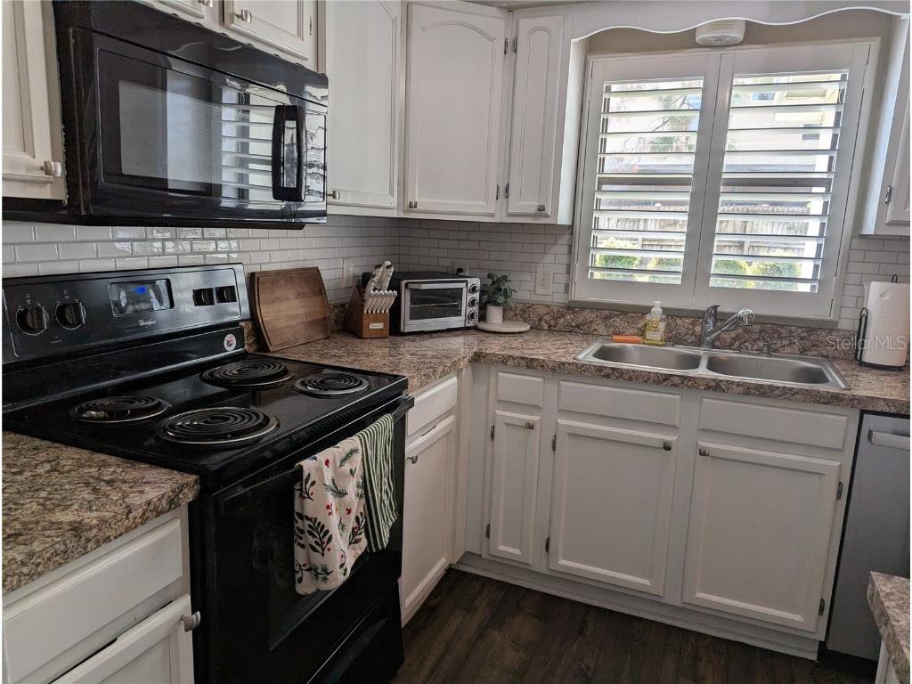 2914 Trudy Lane Tampa FL 33611 A4672461 image15