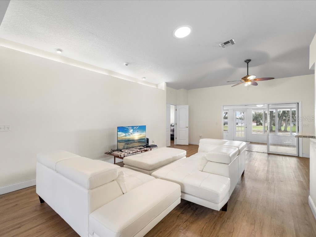 29146 Princeville Drive San Antonio FL 33576 TB8461692 image9