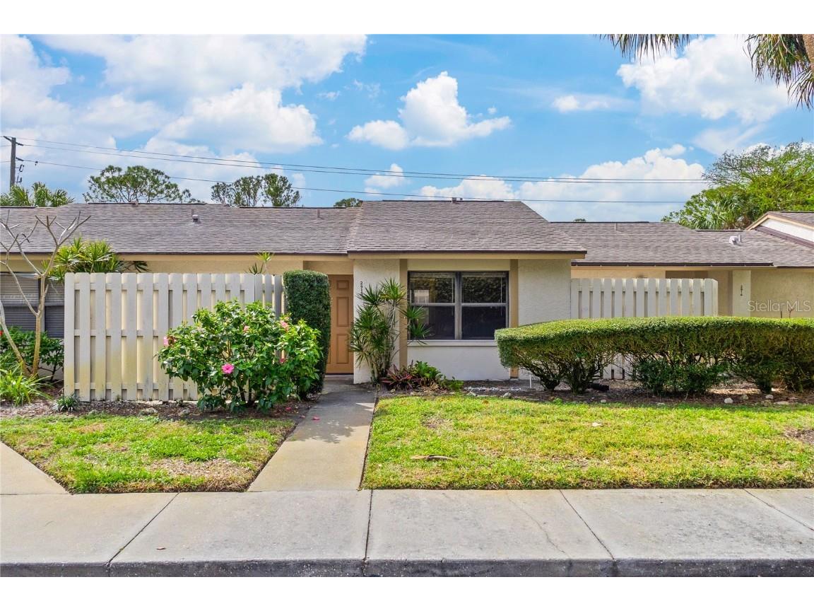 2915 61st Street W Bradenton FL 34209 A4601786 image1