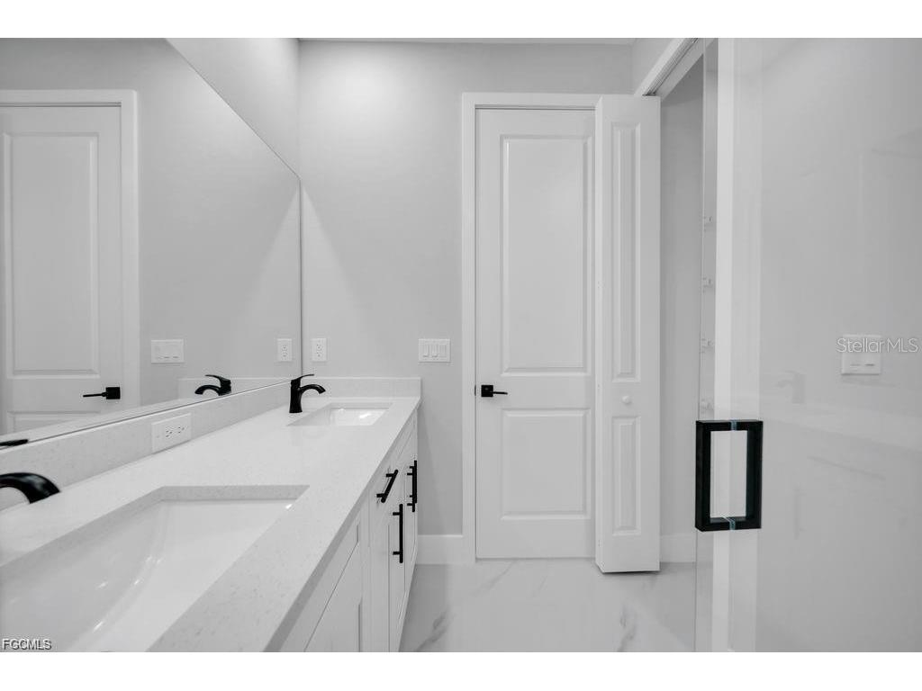 2915 6th Street SW Lehigh Acres FL 33976 A4671959 image13