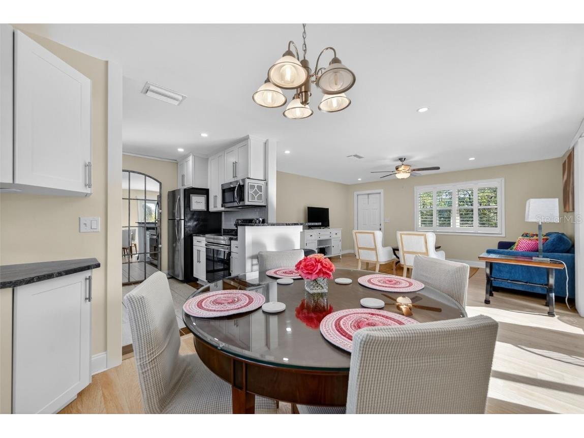 2915 Avenue C Holmes Beach FL 34217 A4668577 image17