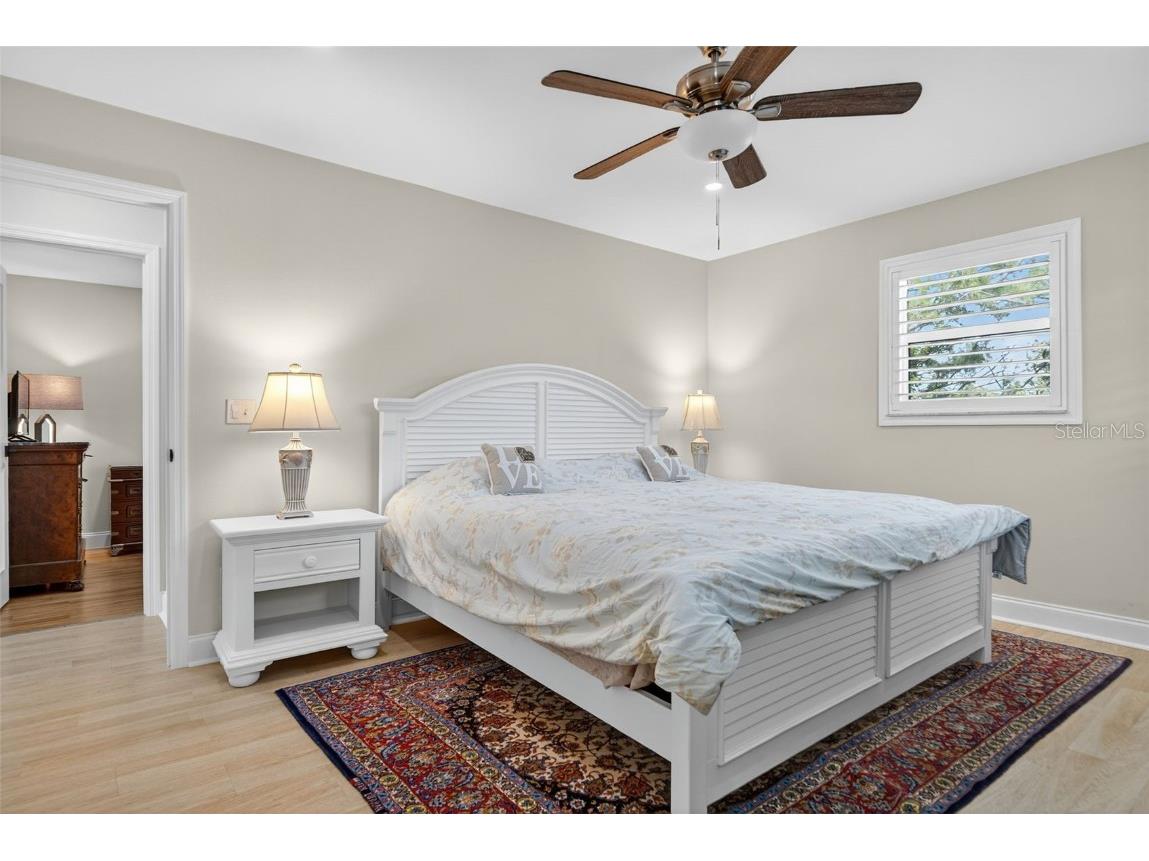 2915 Avenue C Holmes Beach FL 34217 A4668577 image26