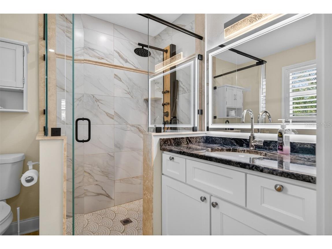 2915 Avenue C Holmes Beach FL 34217 A4668577 image29