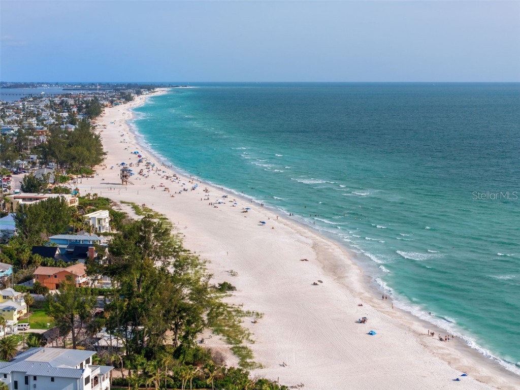 2915 Avenue C Holmes Beach FL 34217 A4668577 image67