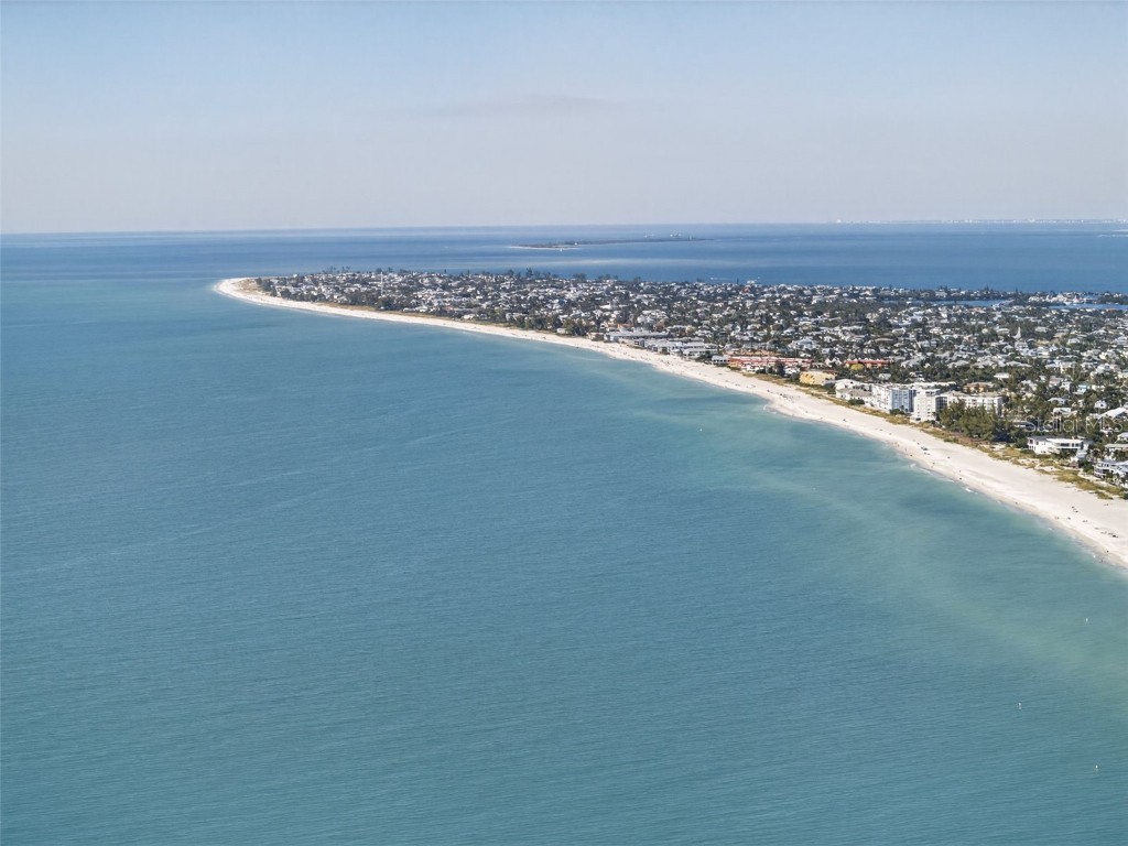 2915 Avenue C Holmes Beach FL 34217 A4668577 image78