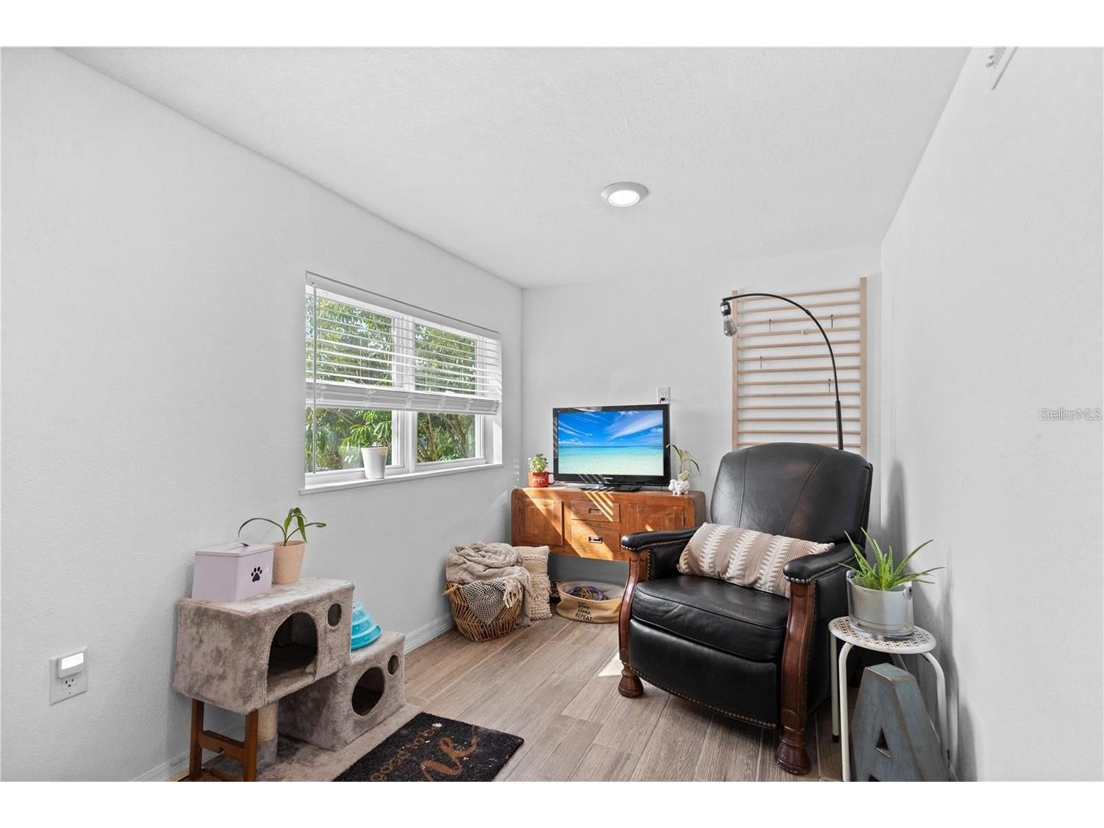 2915 Lynnhurst Street Sarasota FL 34239 A4687789 image17