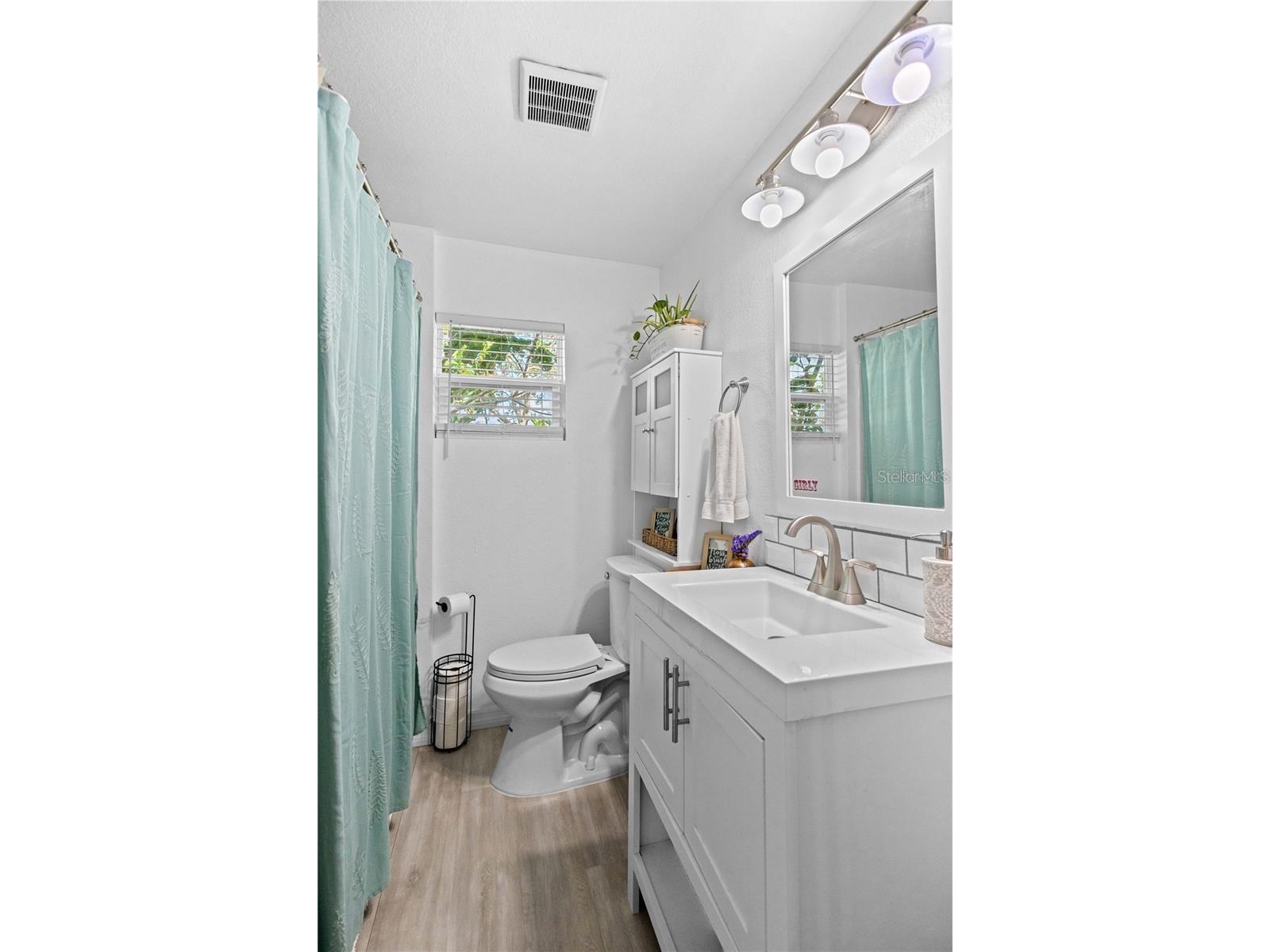 2915 Lynnhurst Street Sarasota FL 34239 A4687789 image20