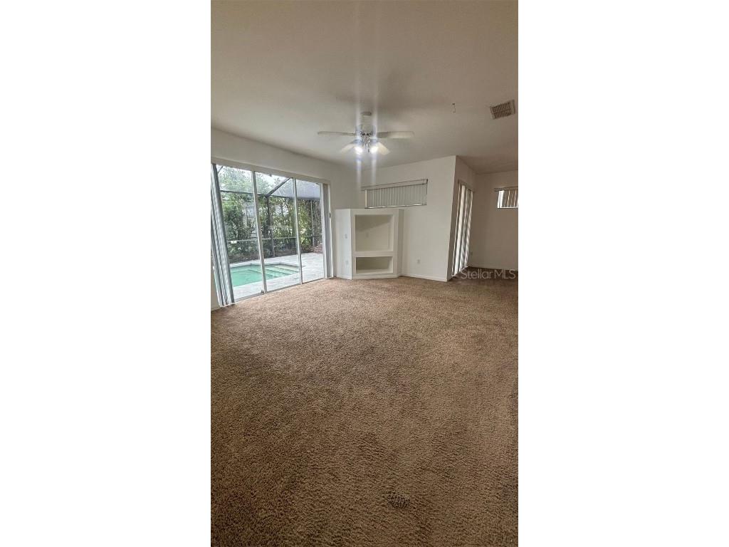 2915 Sunset Lakes Boulevard Kissimmee FL 34747 S5136311 image3