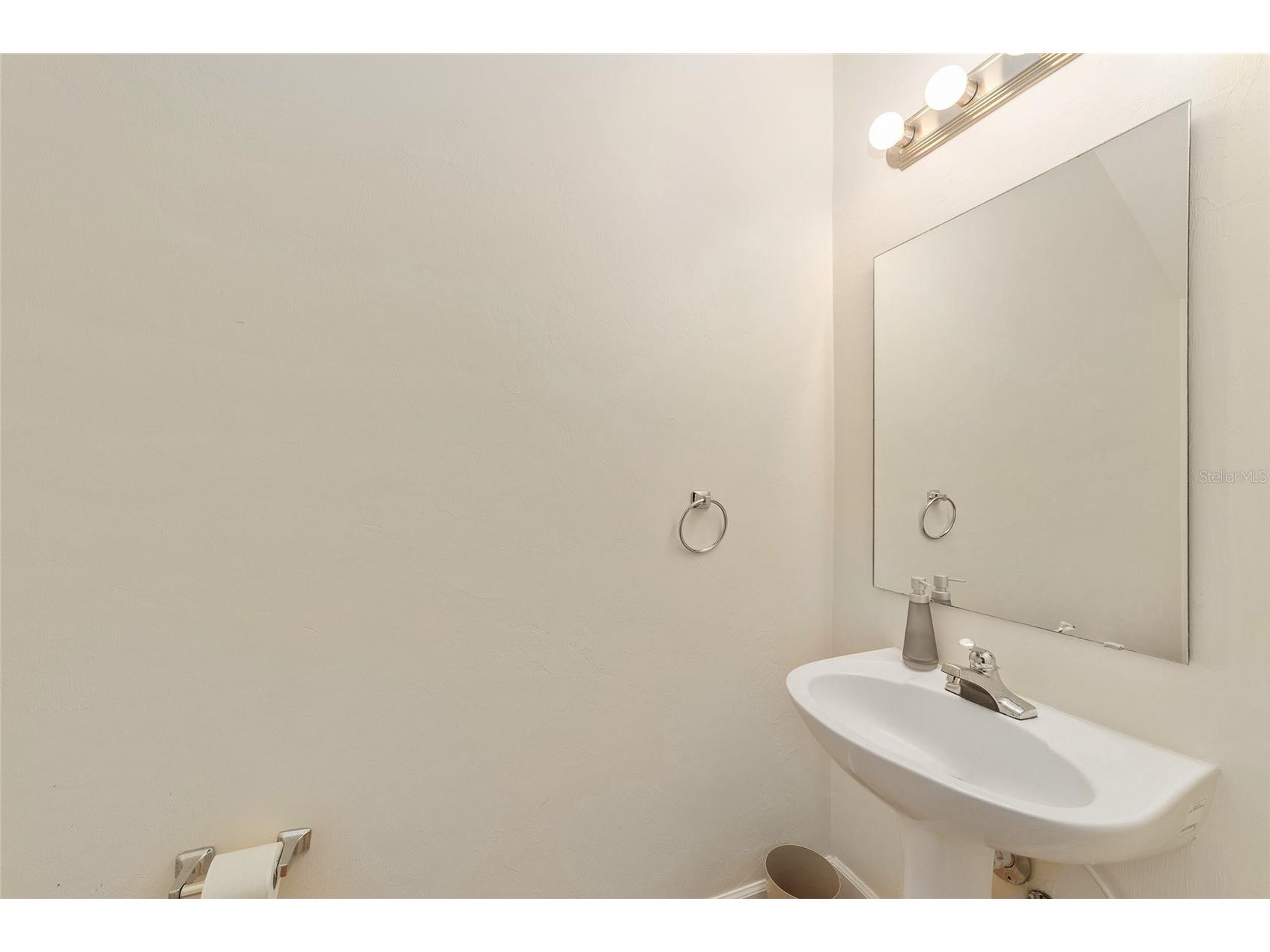 2915 SW 35th Place #102 Gainesville FL 32608 GC536551 image16