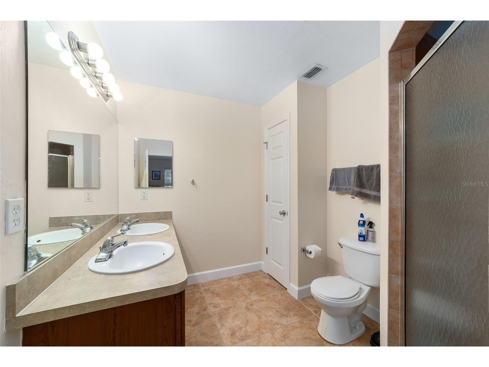 2915 SW 35th Place #102 Gainesville FL 32608 GC536551 image24