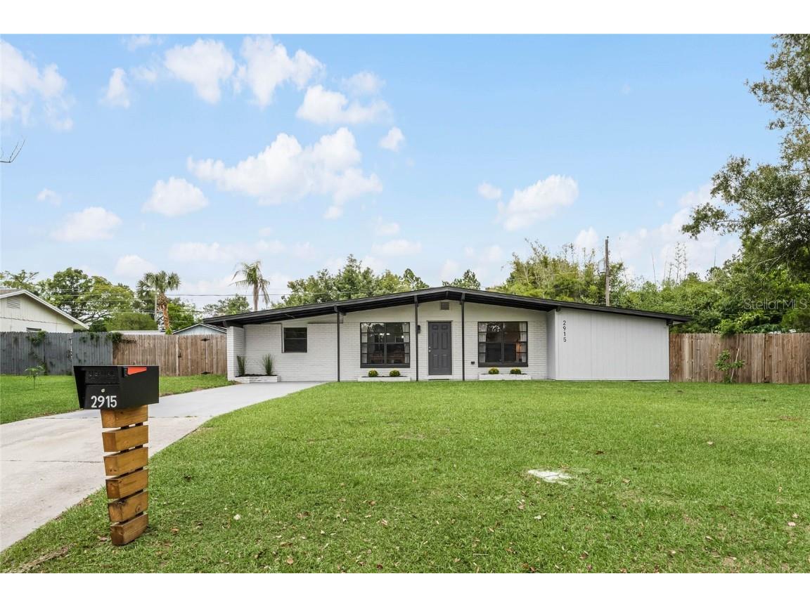 2915 Winfield Street Orlando FL 32810 O6154563 image1