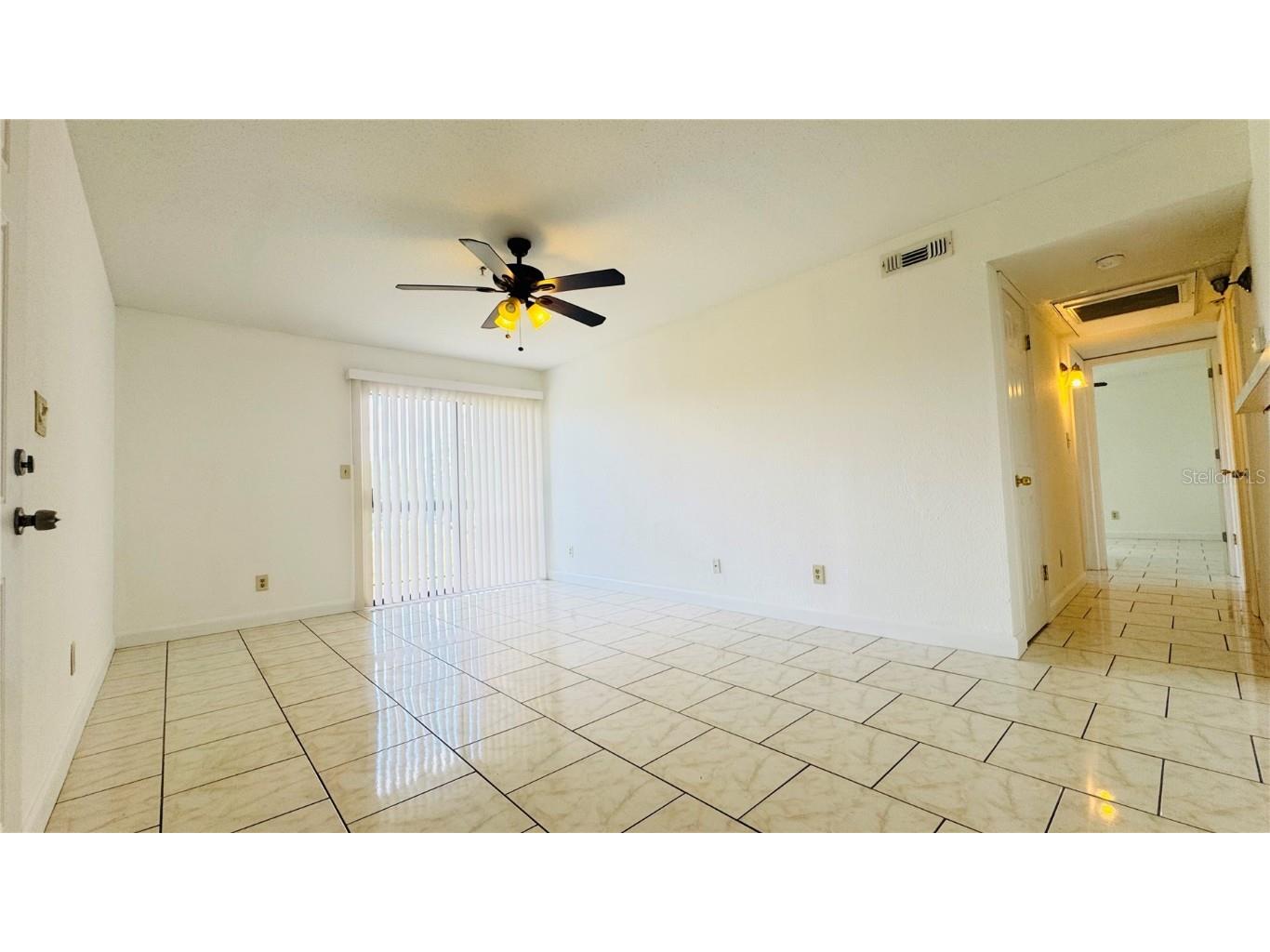 2915 Winkler Avenue #811 Fort Myers FL 33916 TB8434237 image3