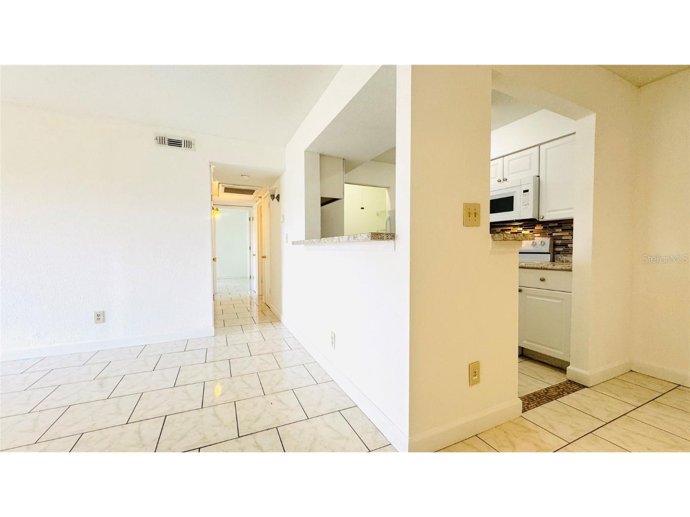 2915 Winkler Avenue #811 Fort Myers FL 33916 TB8434237 image4