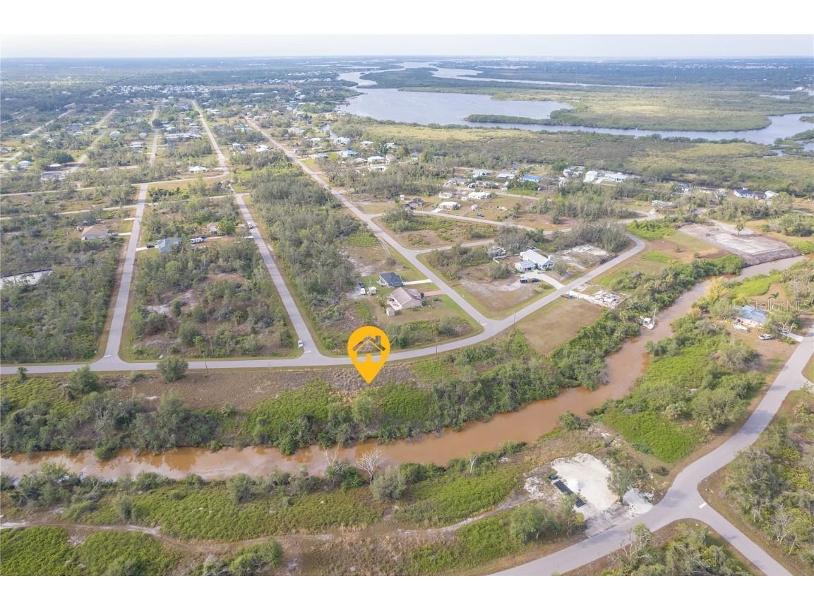 29154 Alfaretta Avenue Punta Gorda FL 33982 C7472427 image1