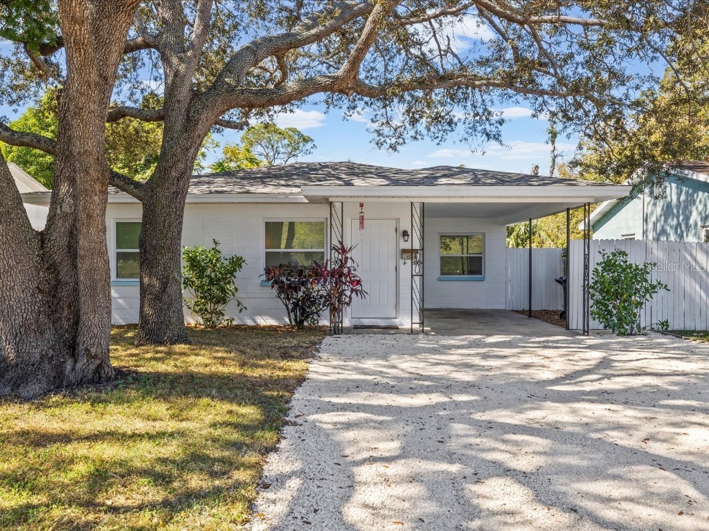 2916 22nd Street N Saint Petersburg FL 33713 TB8448403 image1