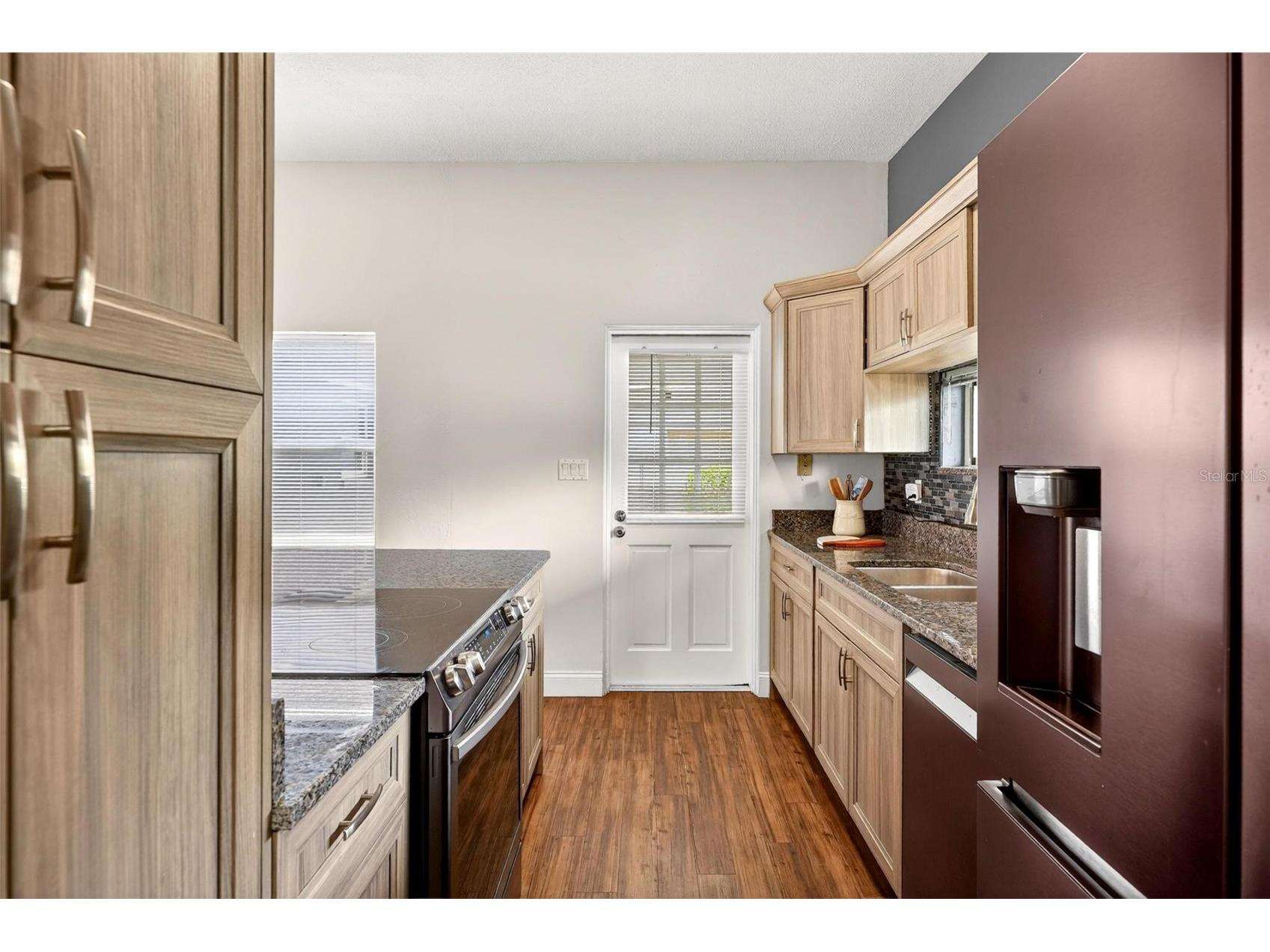 2916 Hidalgo Drive Orlando FL 32812 O6402780 image2