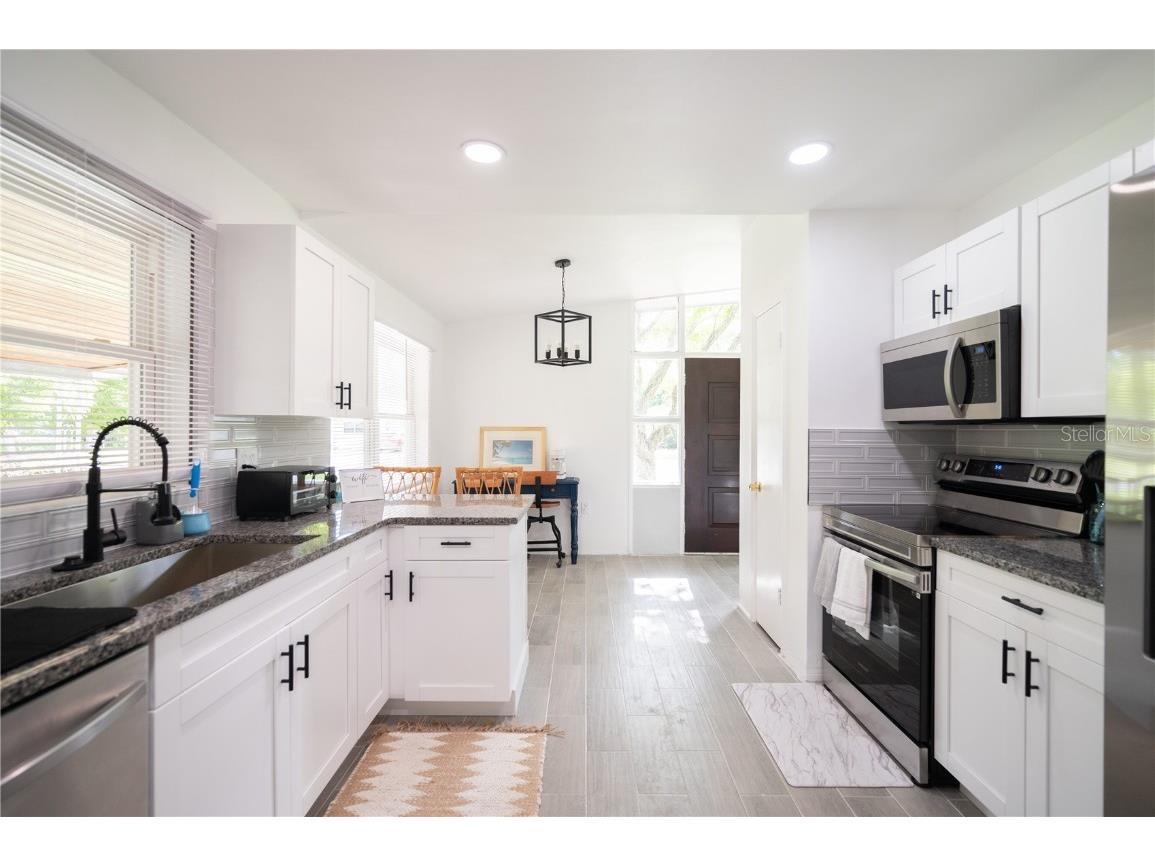 2916 Maplewood Avenue Lakeland FL 33803 L4956435 image13