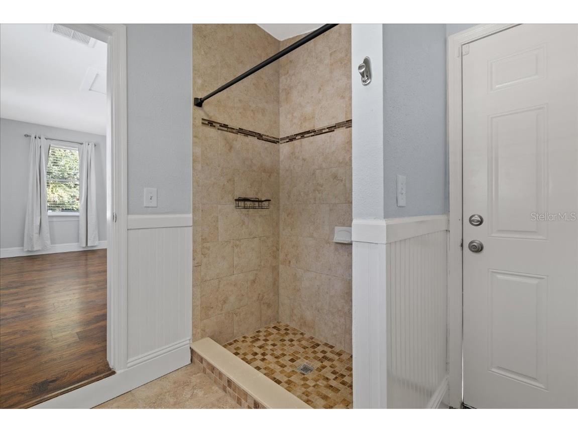 2916 N Highland Avenue Tampa FL 33602 TB8452282 image25