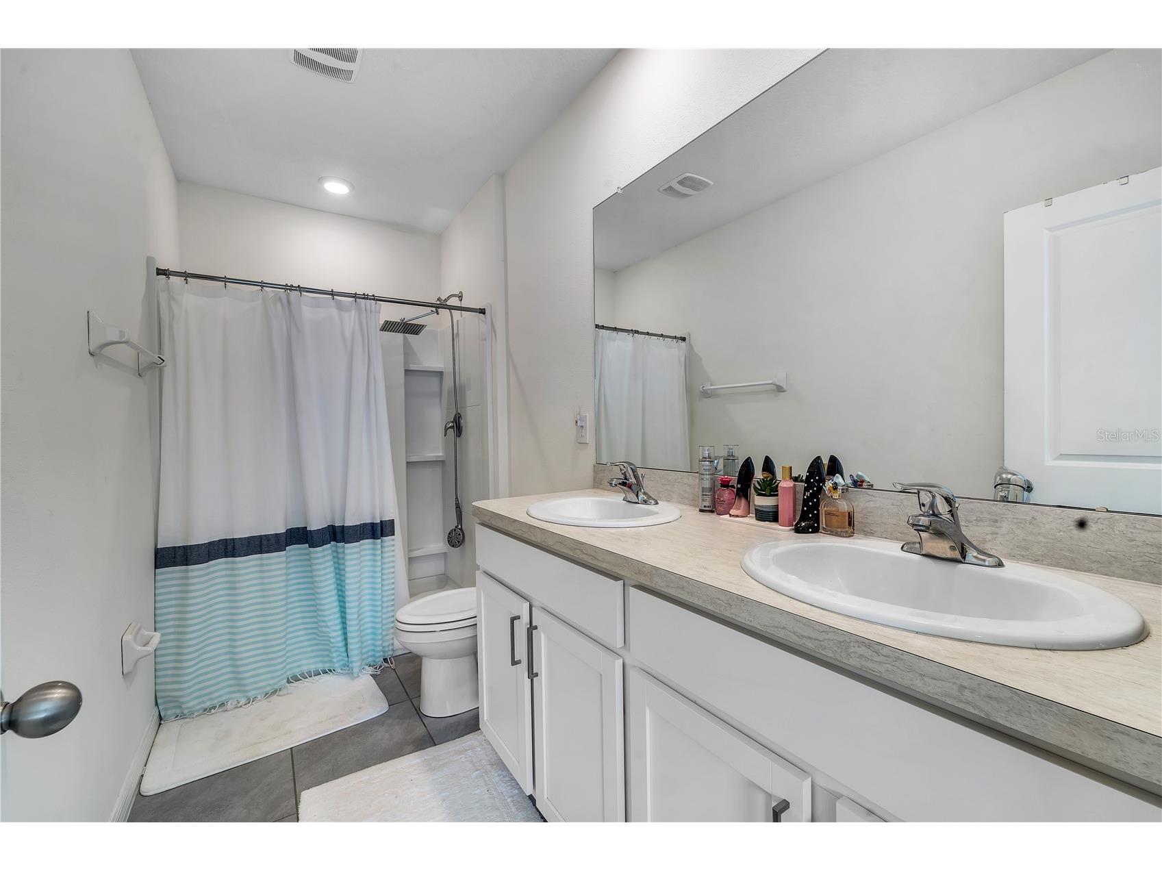 2916 Peony Prairie Lane Wesley Chapel FL 33543 TB8463048 image21