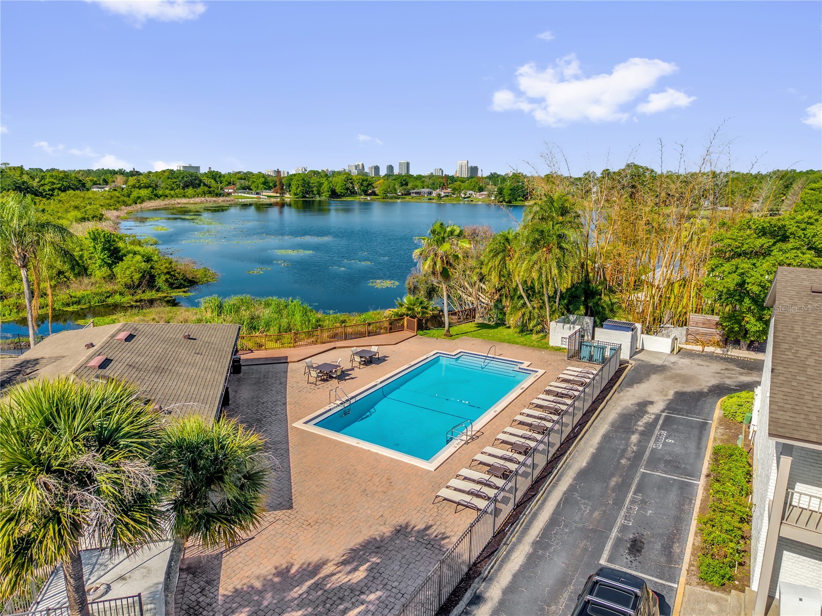 2916 Plaza Terrace Drive #2916 Orlando FL 32803 O6401067 image1