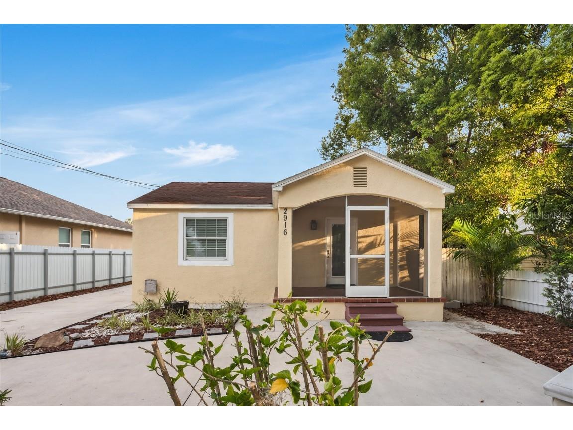 2916 W Crest Avenue Tampa FL 33614 TB8384069 image1