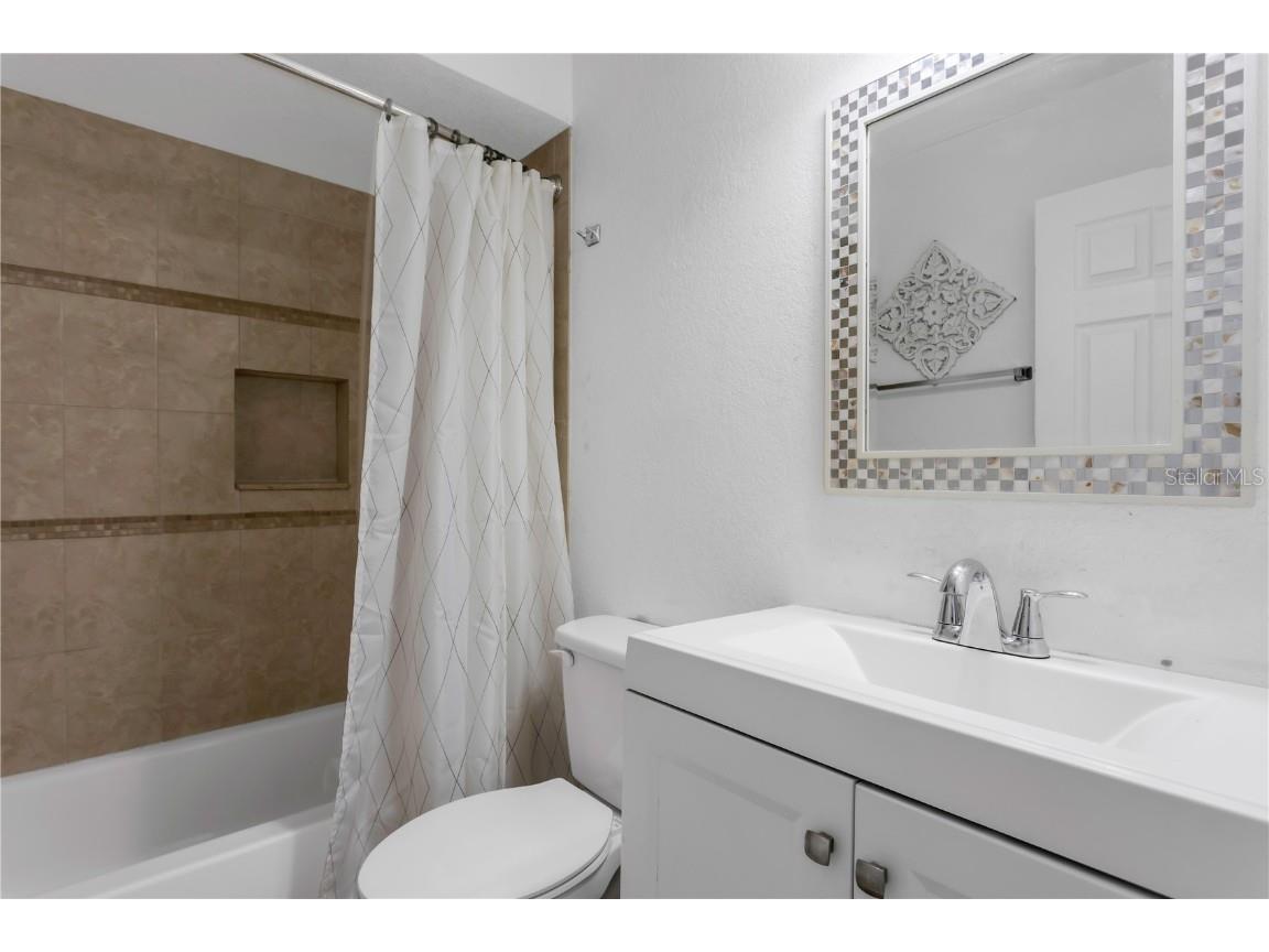 2916 W Crest Avenue Tampa FL 33614 TB8384069 image15