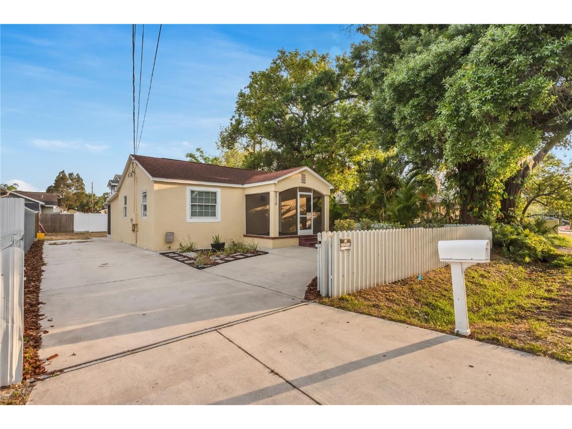 2916 W Crest Avenue Tampa FL 33614 TB8384069 image25