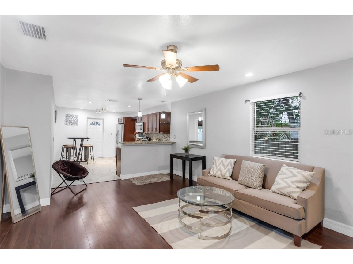 2916 W Crest Avenue Tampa FL 33614 TB8384069 image6