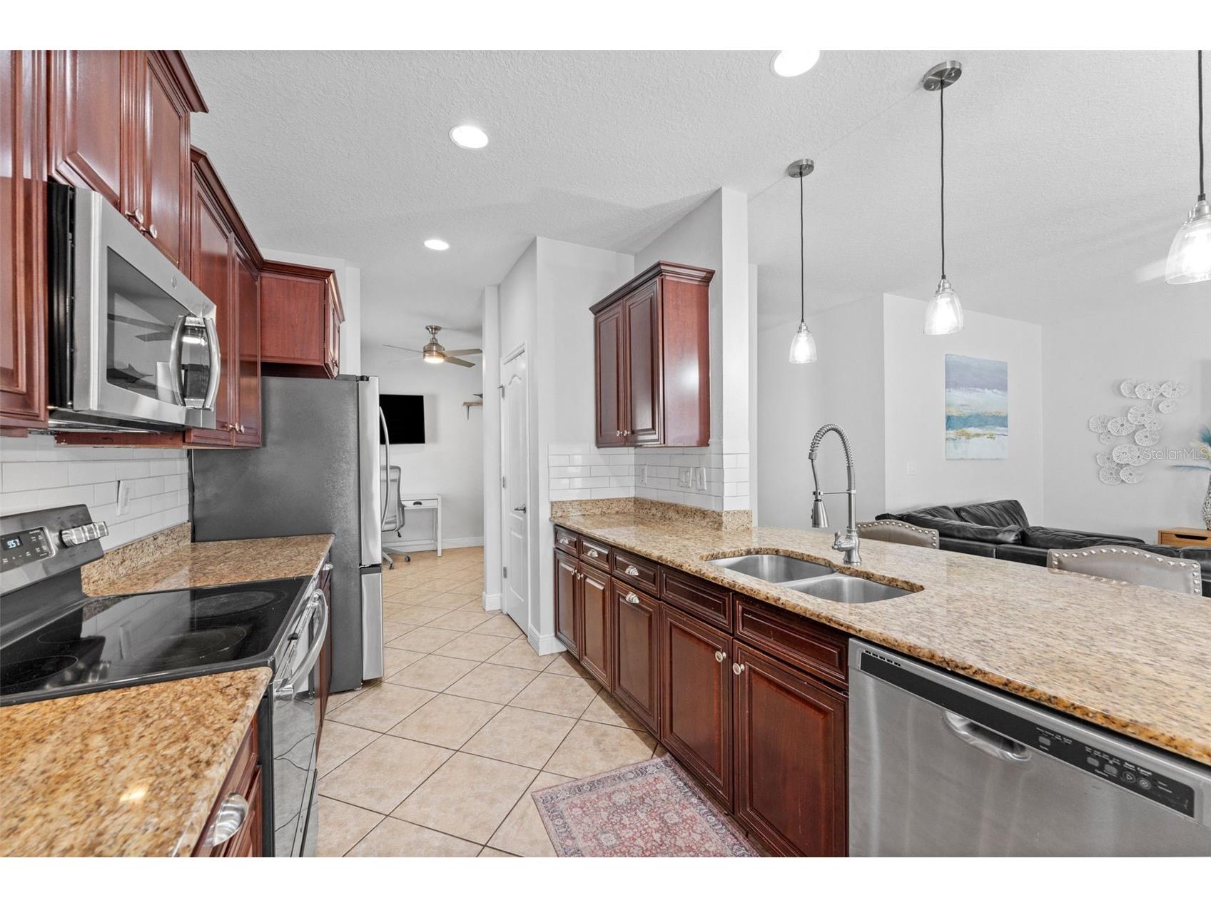 2916 Winglewood Circle Lutz FL 33558 TB8503322 image16