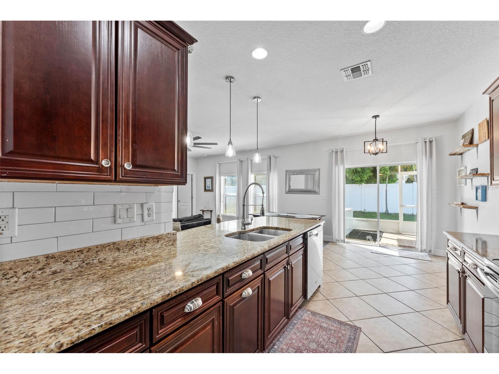 2916 Winglewood Circle Lutz FL 33558 TB8503322 image17