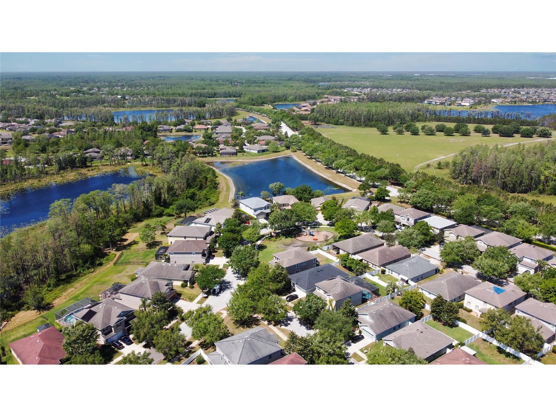2916 Winglewood Circle Lutz FL 33558 TB8503322 image47