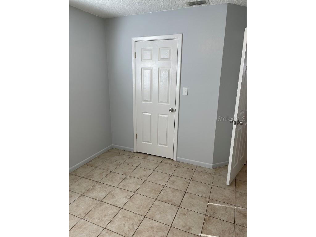 2917 61st Avenue N Saint Petersburg FL 33714 TB8447200 image10