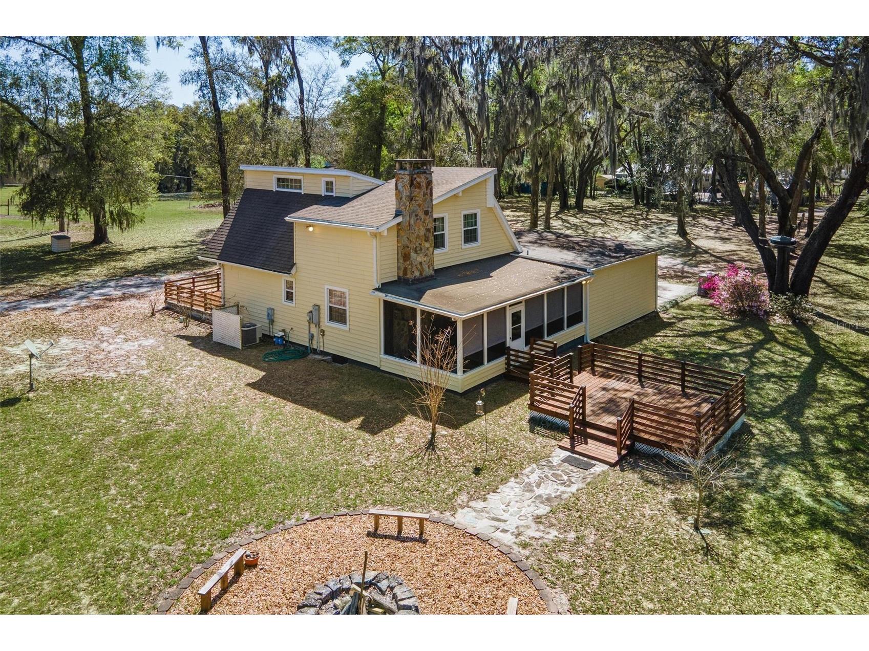 2917 Lake Griffin Road Lady Lake FL 32159 G5109377 image2