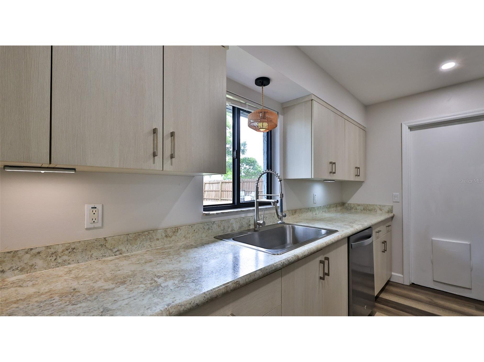 2917 Sabal Palm Drive Edgewater FL 32141 NS1087649 image11