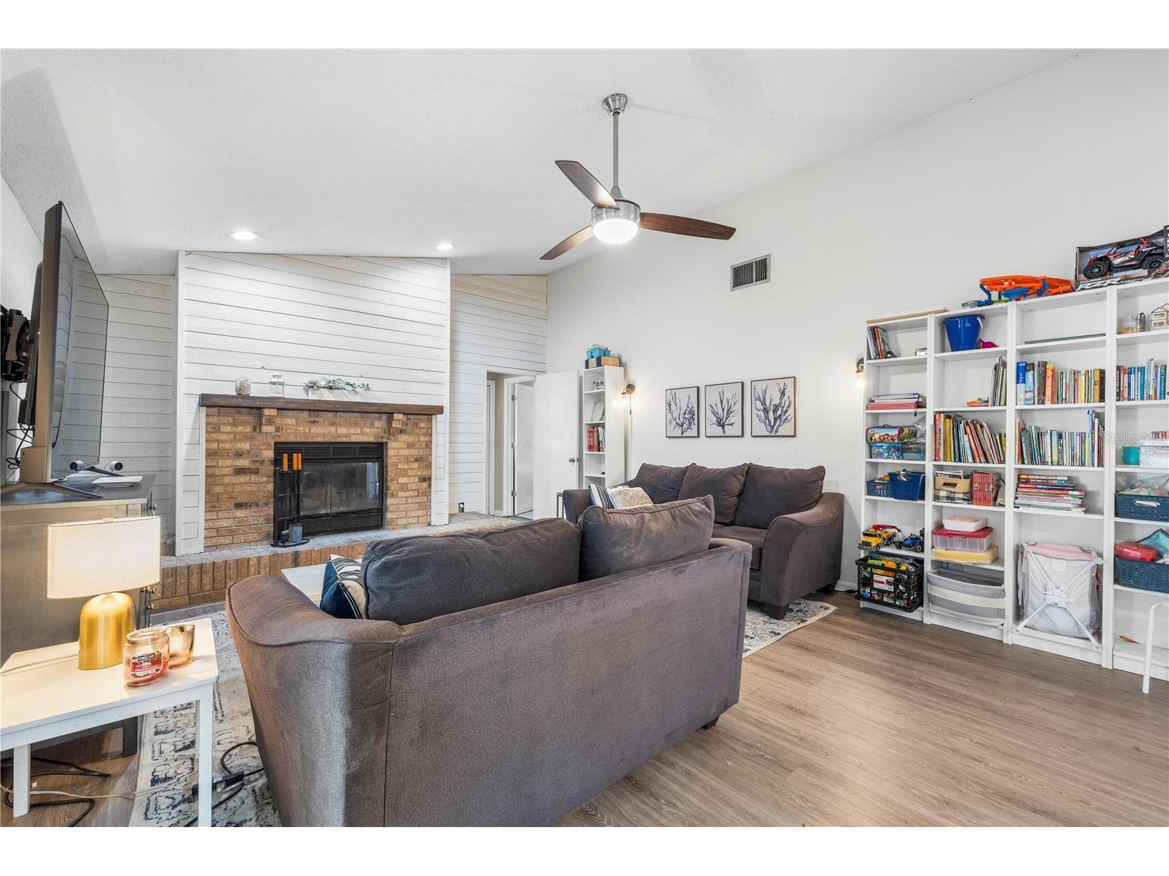 2917 Starmount Drive Valrico FL 33596 TB8461749 image22