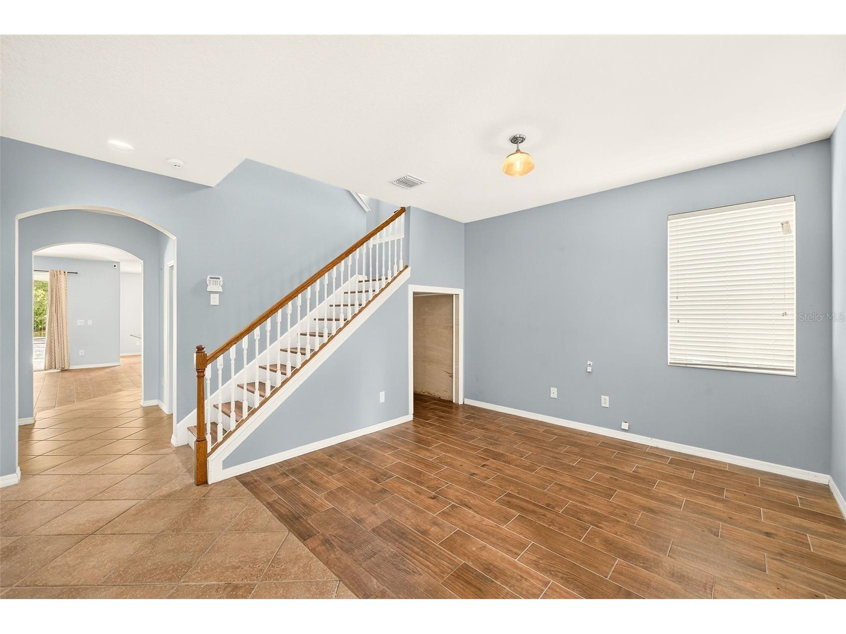 2917 Winglewood Circle Lutz FL 33558 TB8527338 image3