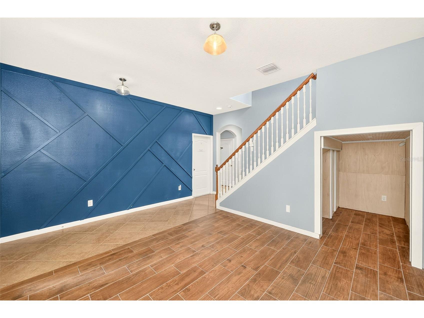2917 Winglewood Circle Lutz FL 33558 TB8527338 image4