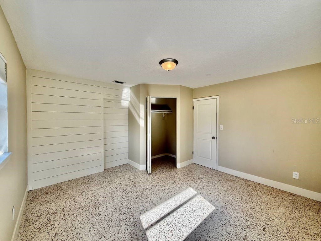 2918 10th Avenue N Saint Petersburg FL 33713 TB8451543 image22