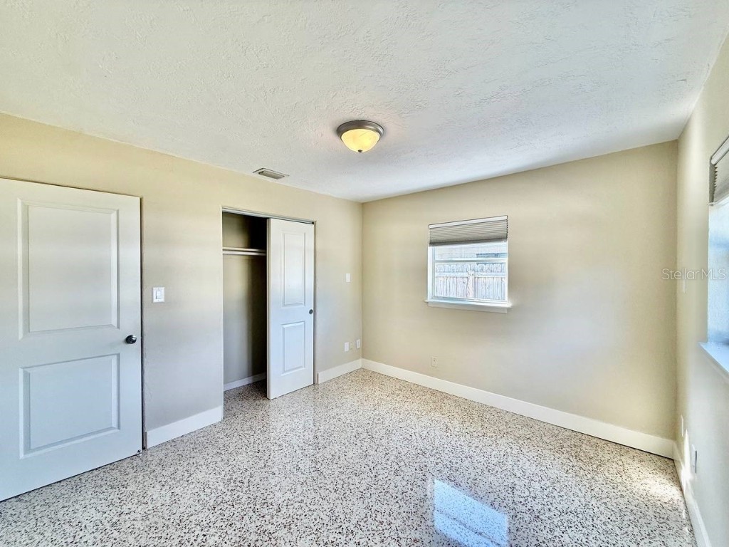 2918 10th Avenue N Saint Petersburg FL 33713 TB8451543 image27