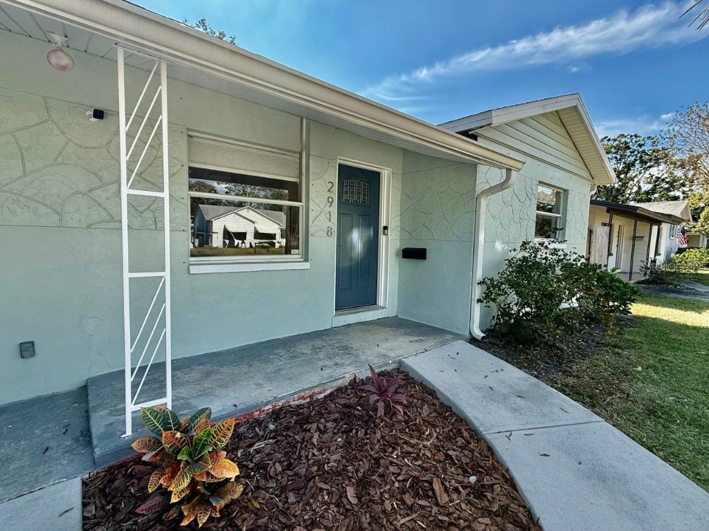 2918 10th Avenue N Saint Petersburg FL 33713 TB8451543 image3