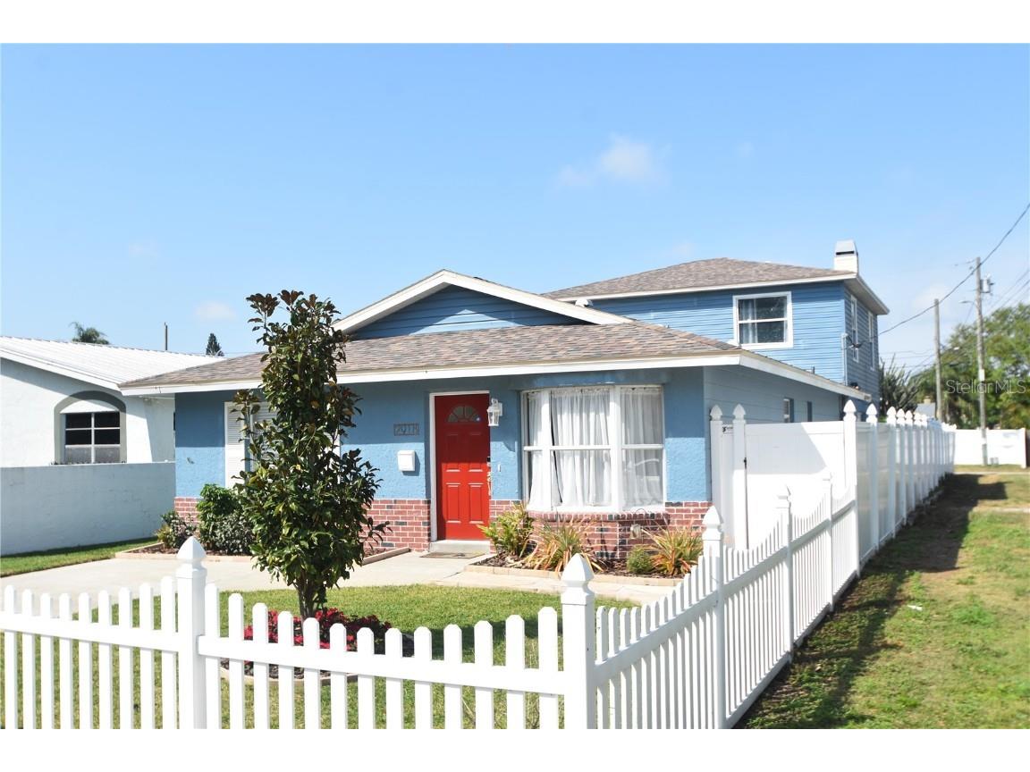 2918 10th Street N Saint Petersburg FL 33704 TB8439997 image1