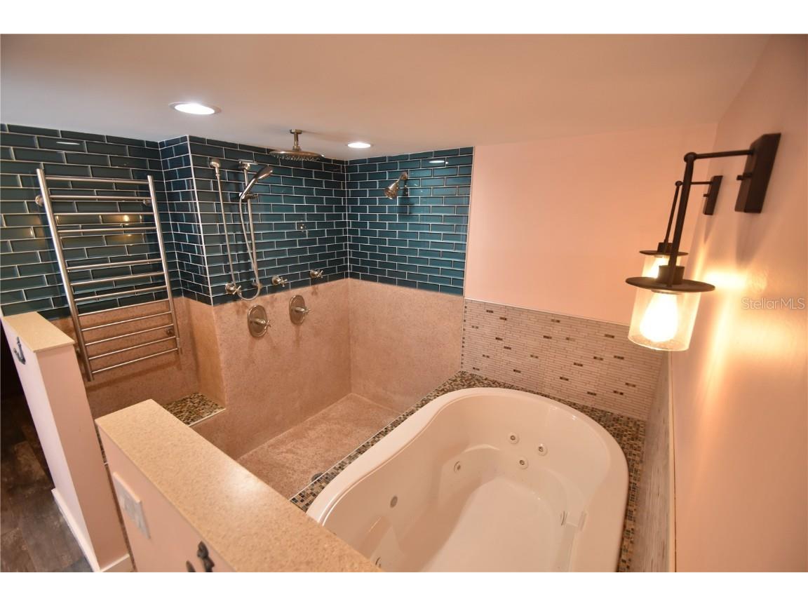 2918 10th Street N Saint Petersburg FL 33704 TB8439997 image20