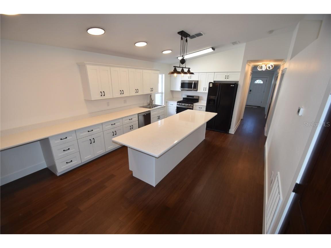 2918 10th Street N Saint Petersburg FL 33704 TB8439997 image29