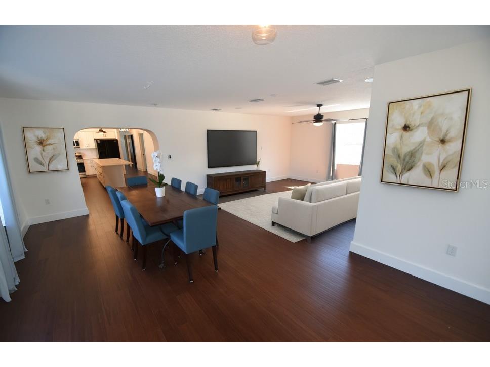 2918 10th Street N Saint Petersburg FL 33704 TB8439997 image34