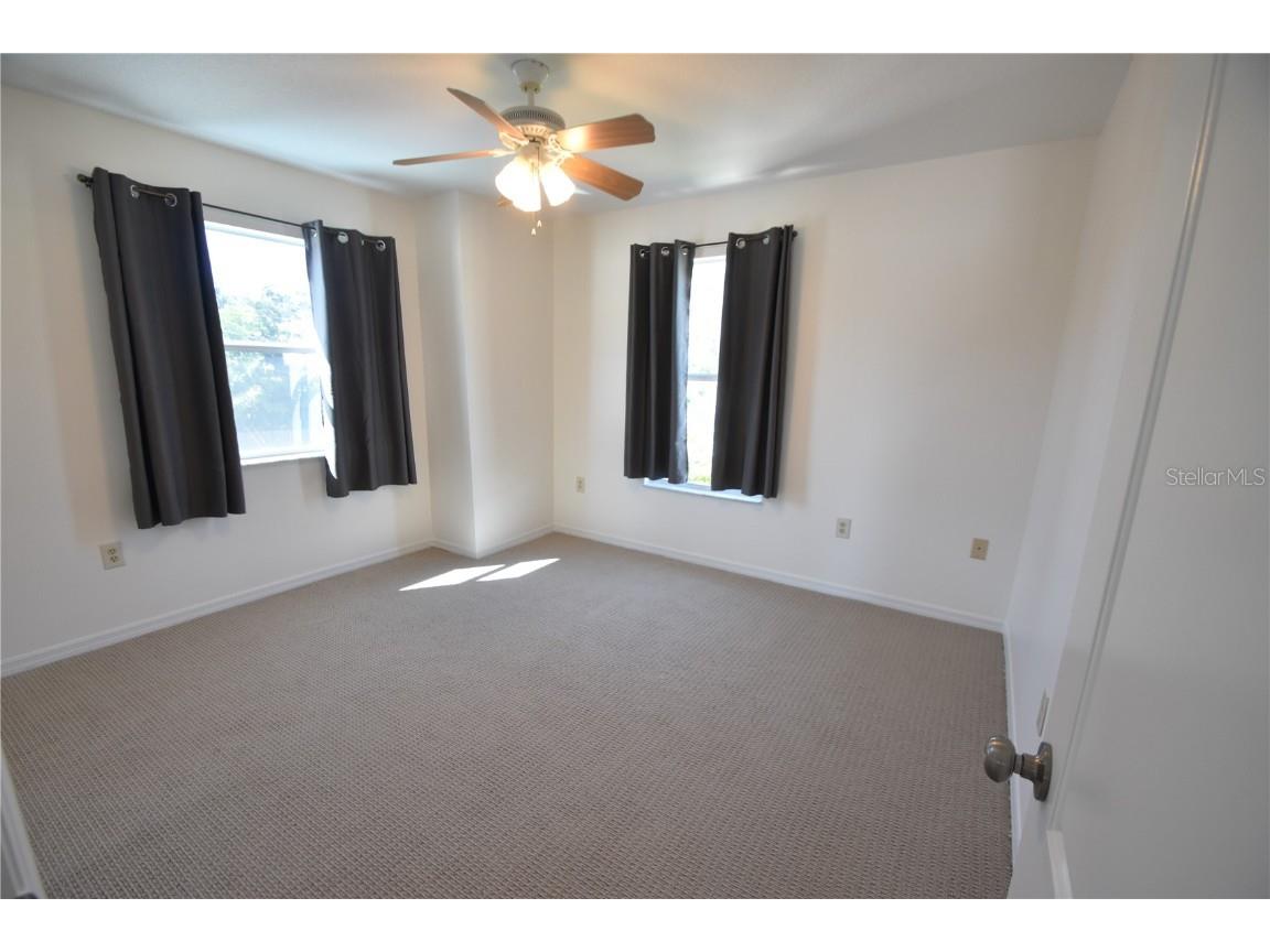 2918 10th Street N Saint Petersburg FL 33704 TB8439997 image40