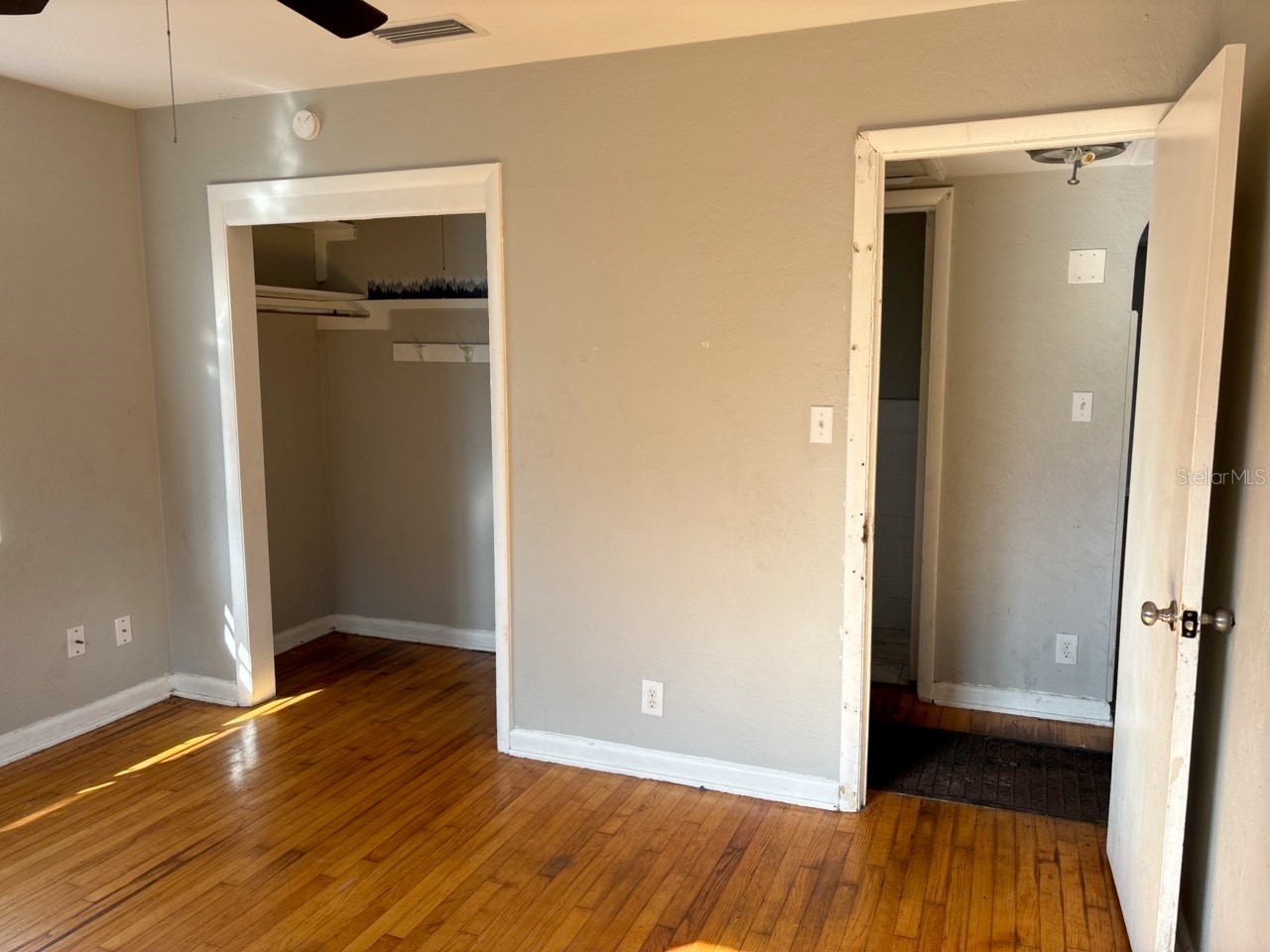 2918 49th Street N Saint Petersburg FL 33710 TB8464149 image11