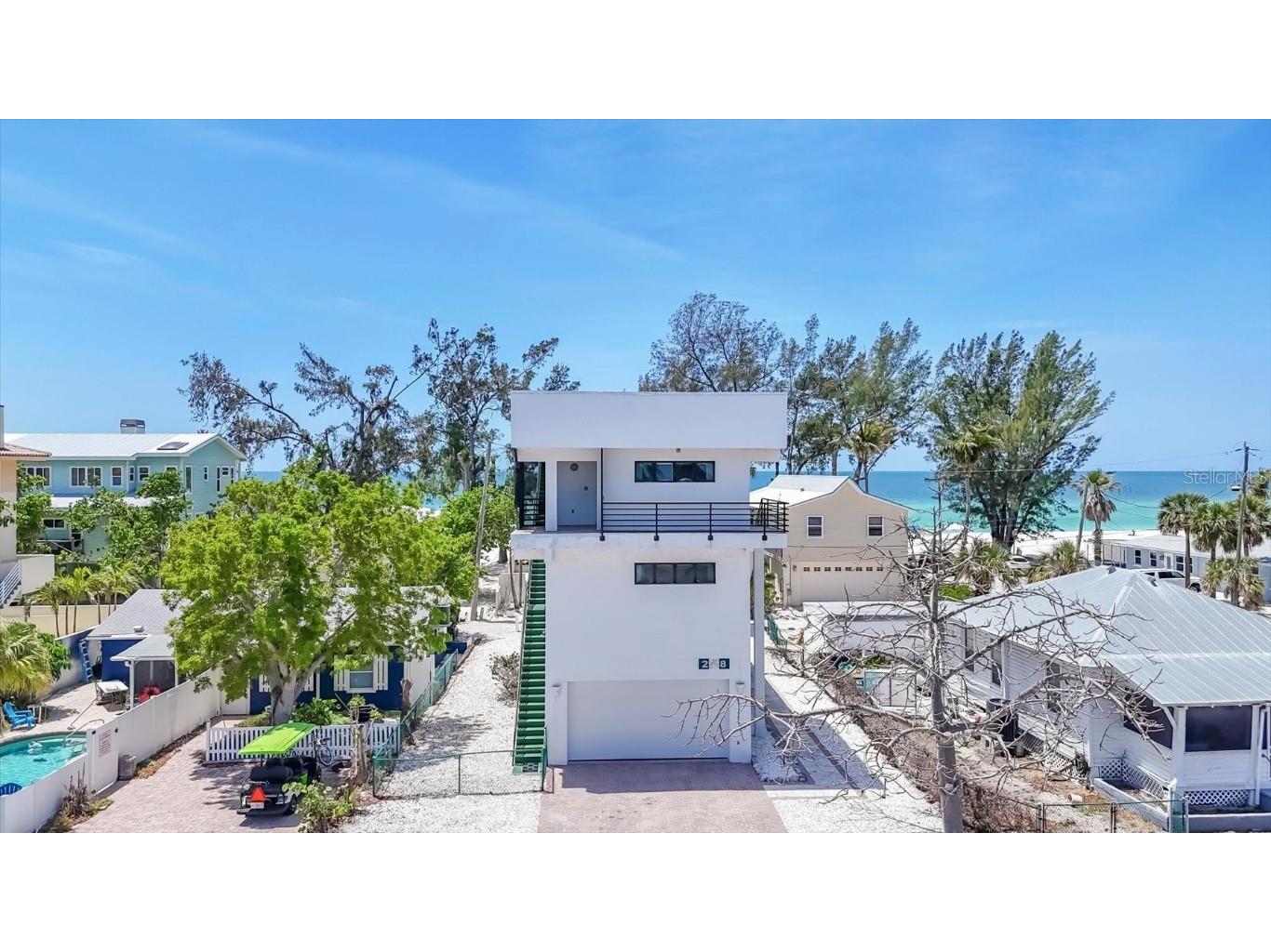 2918 Avenue E Holmes Beach FL 34217 A4650561 image1