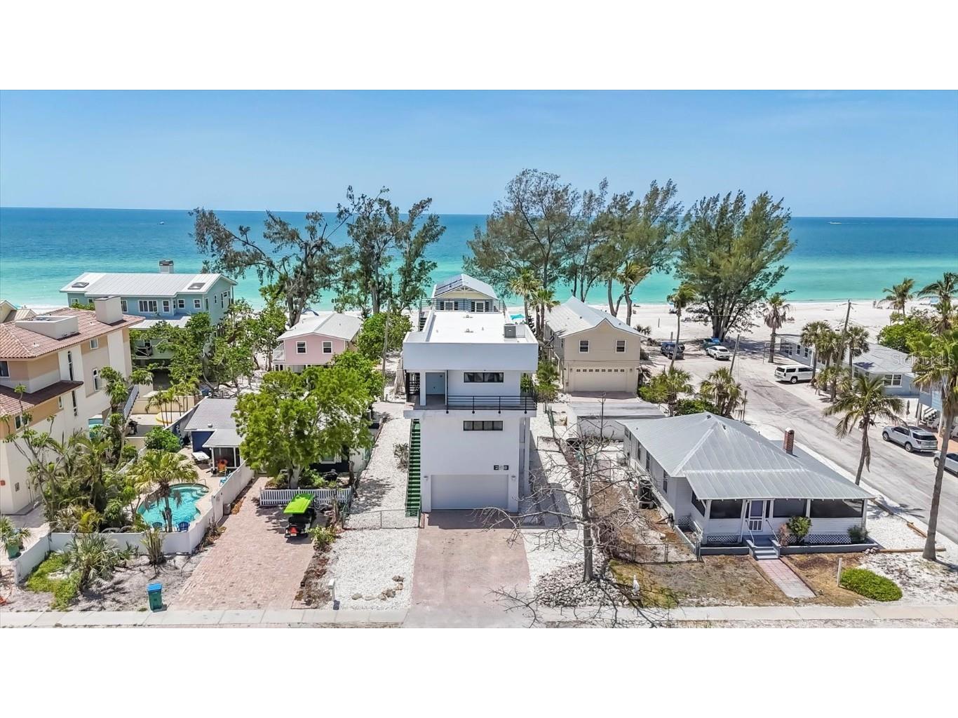 2918 Avenue E Holmes Beach FL 34217 A4650561 image2