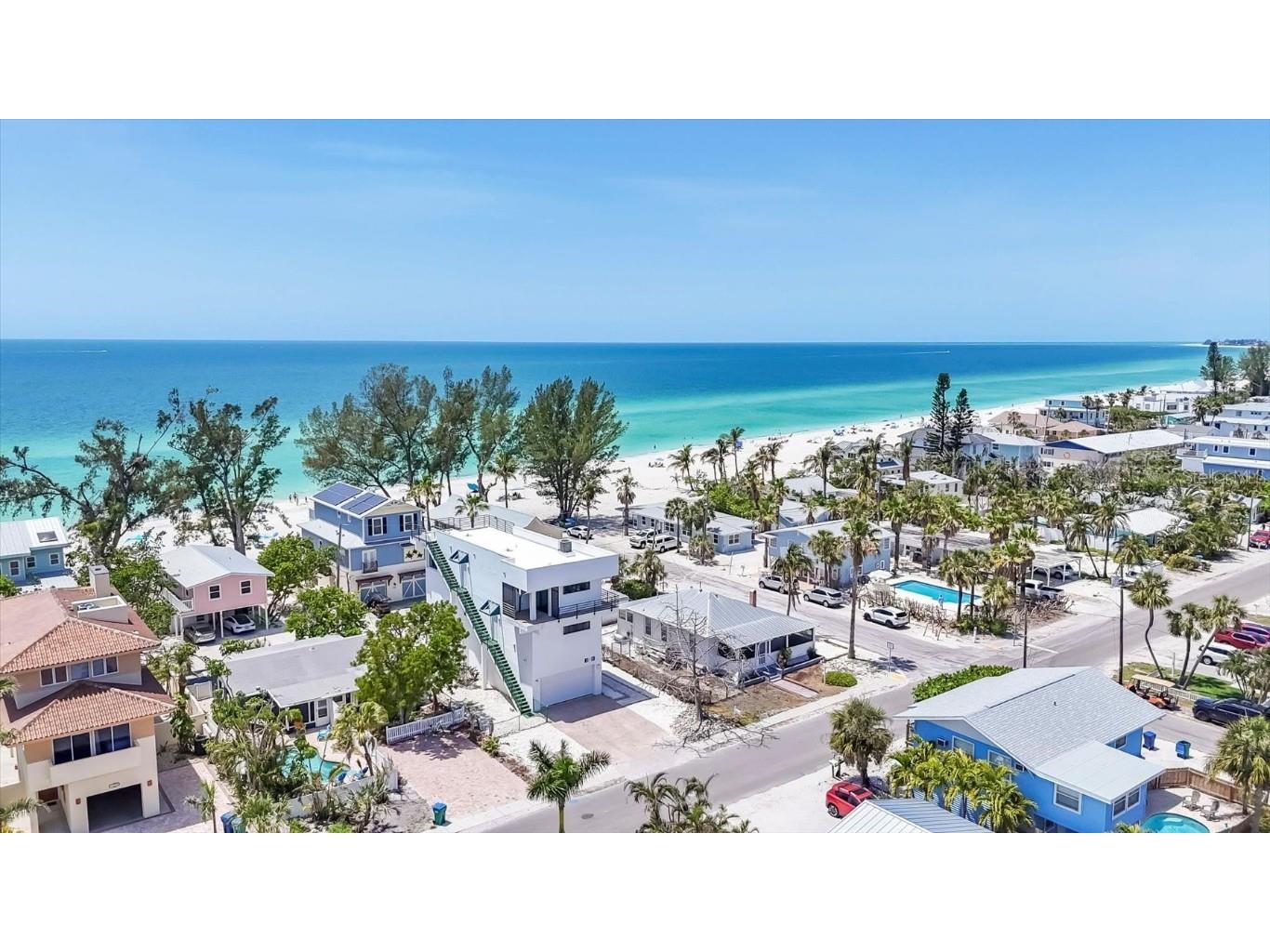 2918 Avenue E Holmes Beach FL 34217 A4650561 image3