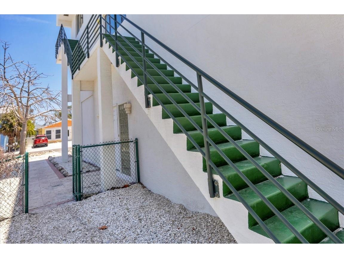 2918 Avenue E Holmes Beach FL 34217 A4650561 image35